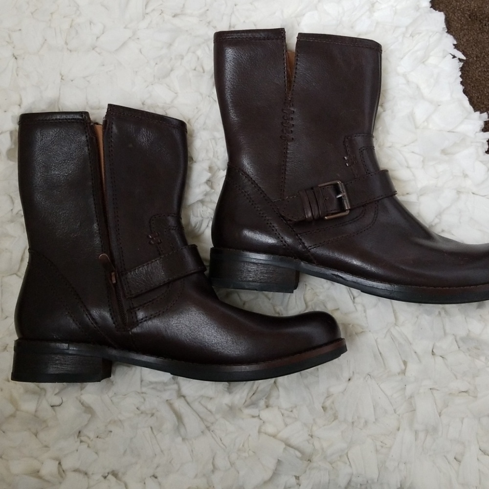 Bussola Dark Brown Leather Boots